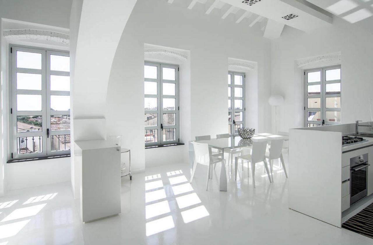 Ferienwohnung Loft Di Design A Loano In Localita Borgo Castello Exterior foto